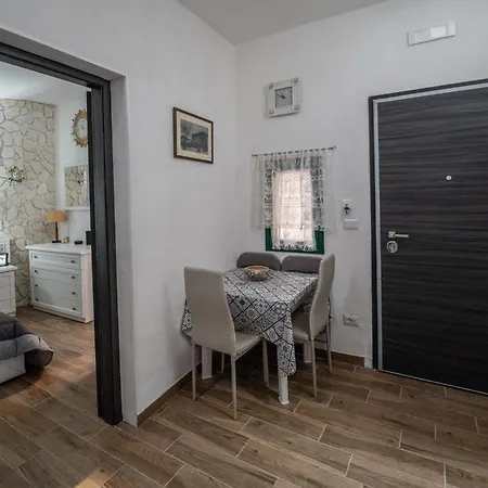 Apartment Casa Iraci La Nostra Sicilia